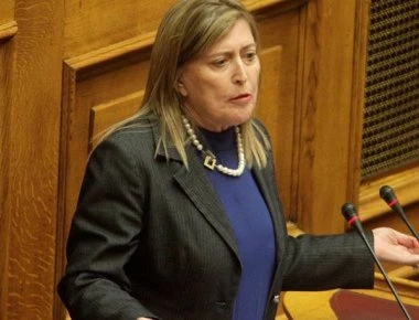 Κάντε έρανο για την Καρακώστα: «Από τα 7.000 που παίρνω μου μένουν λιγότερα από 2.000!»